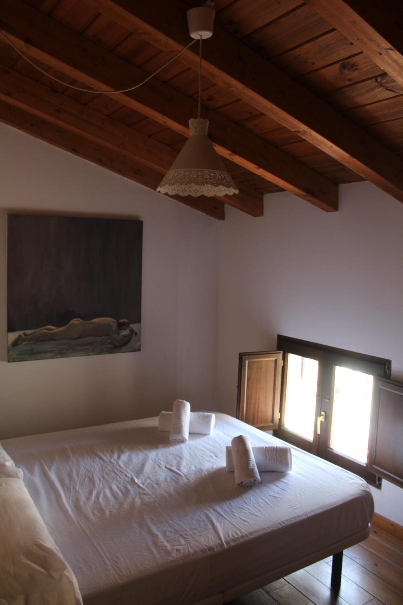칸델레다 Atico Aires De Gredos 아파트 외부 사진